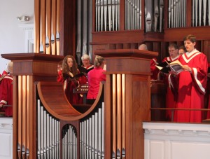 Choir and organ on Easter Sundayl.